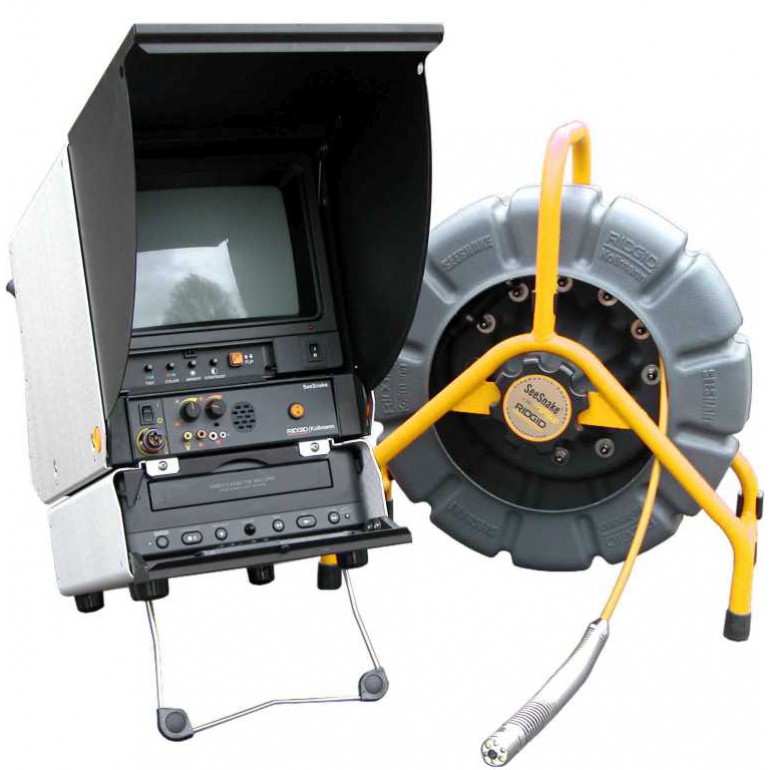 Plombier pour inspection de canalisation à l'aide d'une caméra endoscopique  - ENTREPRISE LEVRAULT - ENTREPRISE LEVRAULT